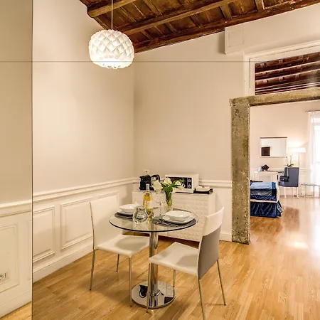 Babuino Palace&suites Gasthuis 4*