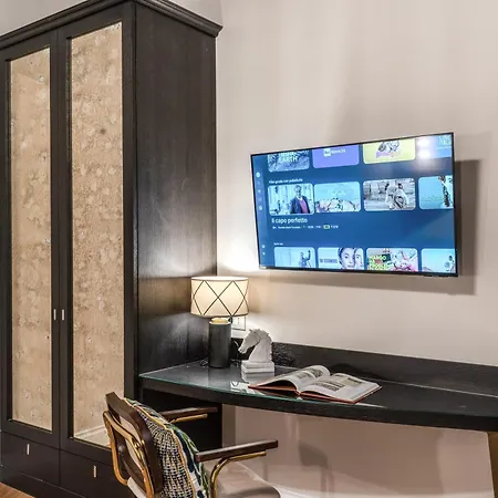 Babuino Palace&suites Gasthuis 4*
