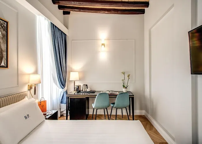 בית הארחה Babuino Palace&suites 4*