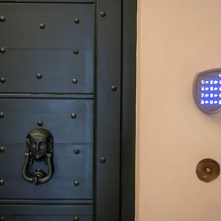 게스트하우스 Babuino Palace&suites 4*